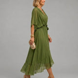 Monica™ | Vestido con escote en V