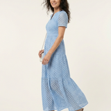 Brielle™ | Vestido midi en capas con escote en V y mangas cortas