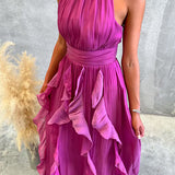 Vestido maxi de cuello halter con cintura entallada y volantes