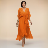 Monica™ | Vestido con escote en V